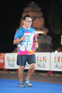 BIB: 44001
                            <button type="button" onclick="openModal(19767682)" class="btn btn-primary btn-sm float-right btn-popup" data-toggle="modal" data-target=".modal-high-quality">
                        <i class="fas fa-shopping-cart"></i> Add to Cart
                    </button>
                                            <button type="button" onclick="isThisMe(19767682, true)" class="btn btn-success btn-sm float-right btn-popup btn-isme hidden" data-toggle="tooltip" data-placement="bottom" title="นี่คือรูปของคุณใช่ไหม คลิกที่นี่เพื่อเอาเข้าอัลบั้ม">
                        <i class="fas fa-plus"></i> Add to album
                    </button>
                    <button type="button" onclick="isThisMe(19767682, false)" class="btn btn-warning btn-sm float-right btn-popup btn-isnotme hidden">
                        <i class="fas fa-ban"></i> Remove from album
                    </button>